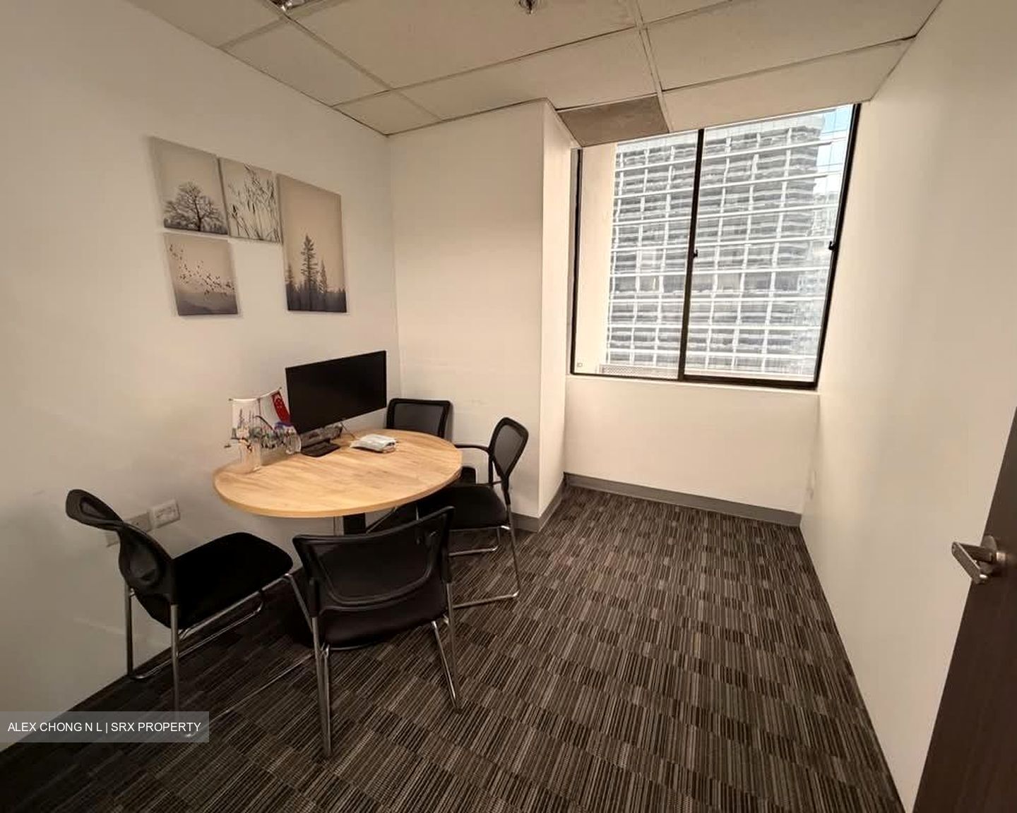 International Plaza (D2), Office #596873941